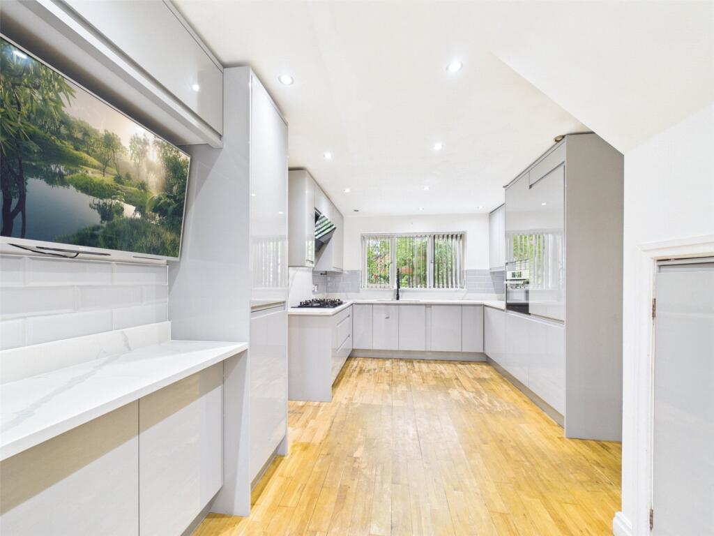 House in Manchester, Greater Manchester - View 3