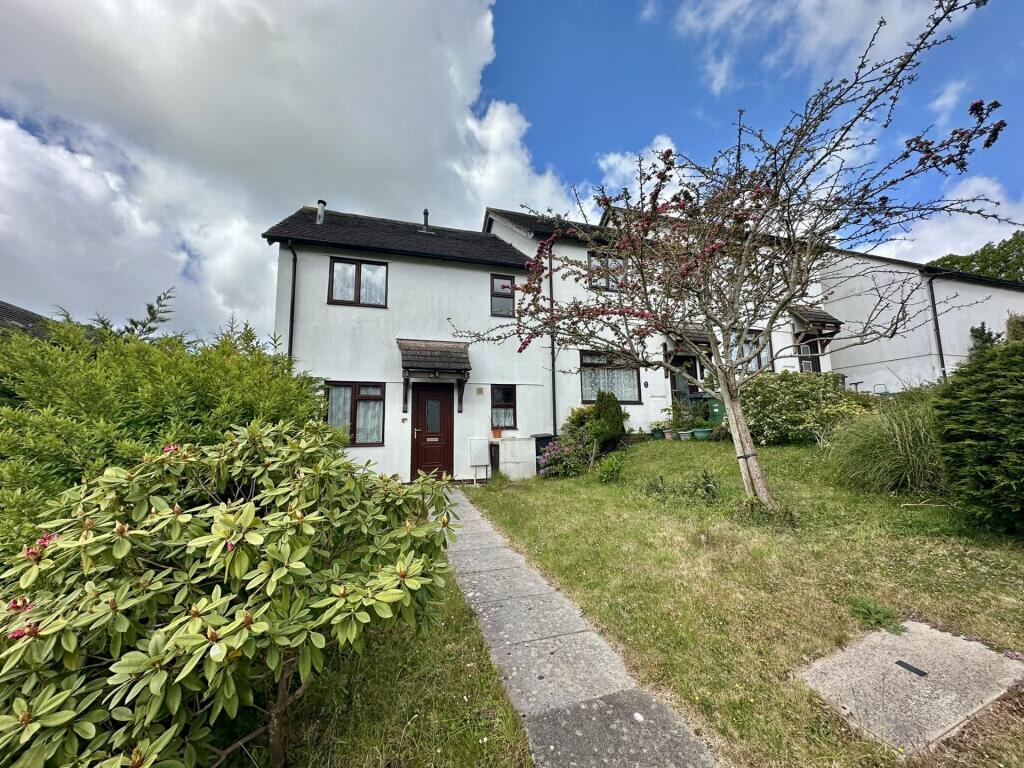 Main image of property: Taylor Close, Dawlish, EX7