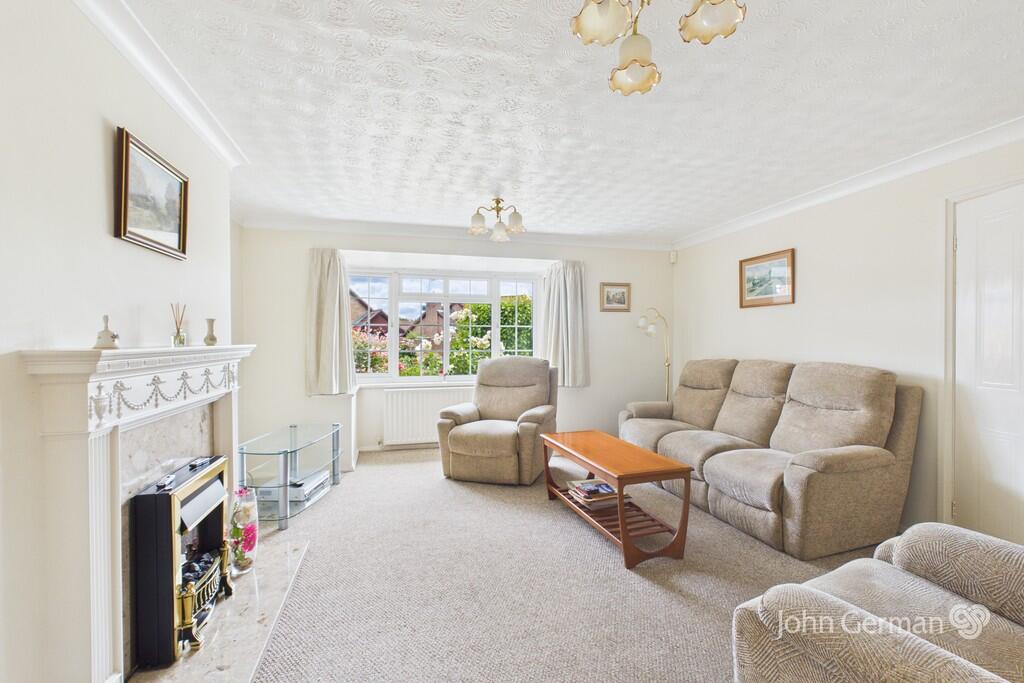 Longbow Close, Stretton photo 3
