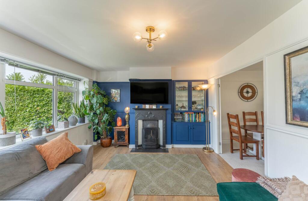 Main image of property: Brodewater Road, Borehamwood