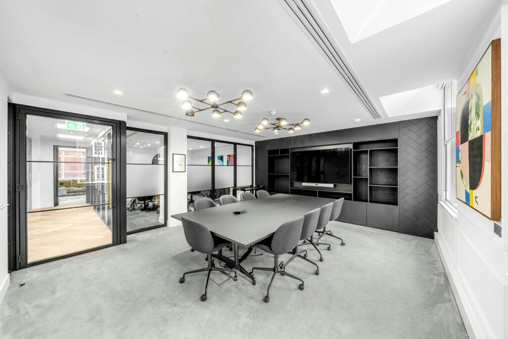 ff15a48bcef445e0c9bca55691f33fc3-53-54-grosvenor-street-jll-jsp4498-joassouza.jpg