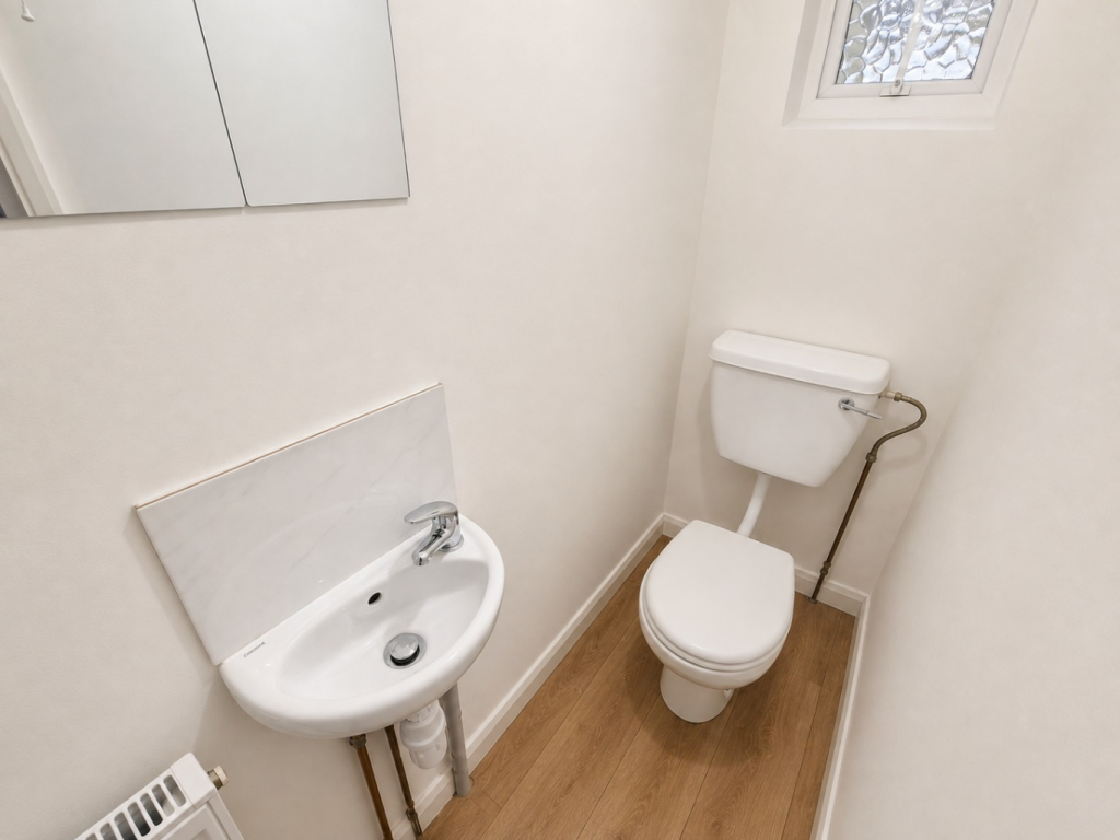 House in Luton - More