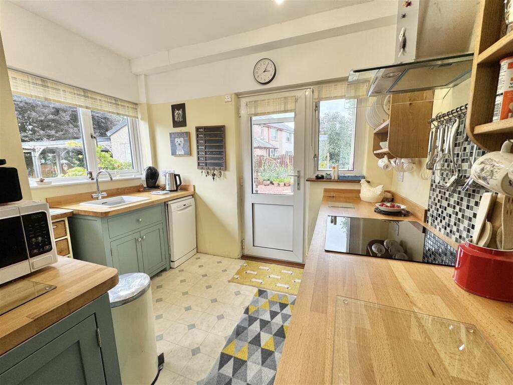 House in Penrith, Castletown - More