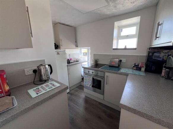 Kitchen.jpg