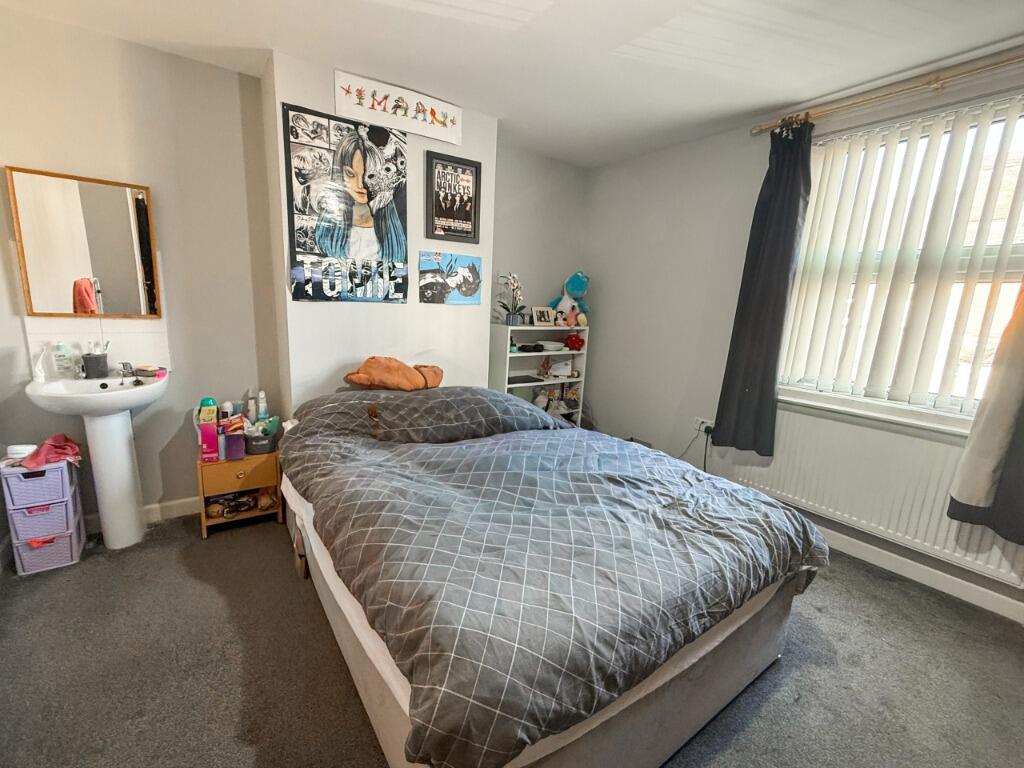 Main image of property: Blenheim Road, Reading, RG1