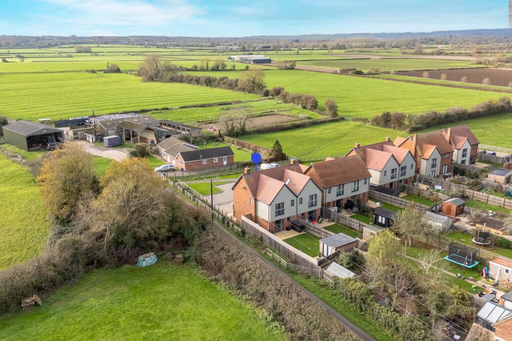 House in Shabbington - View 2