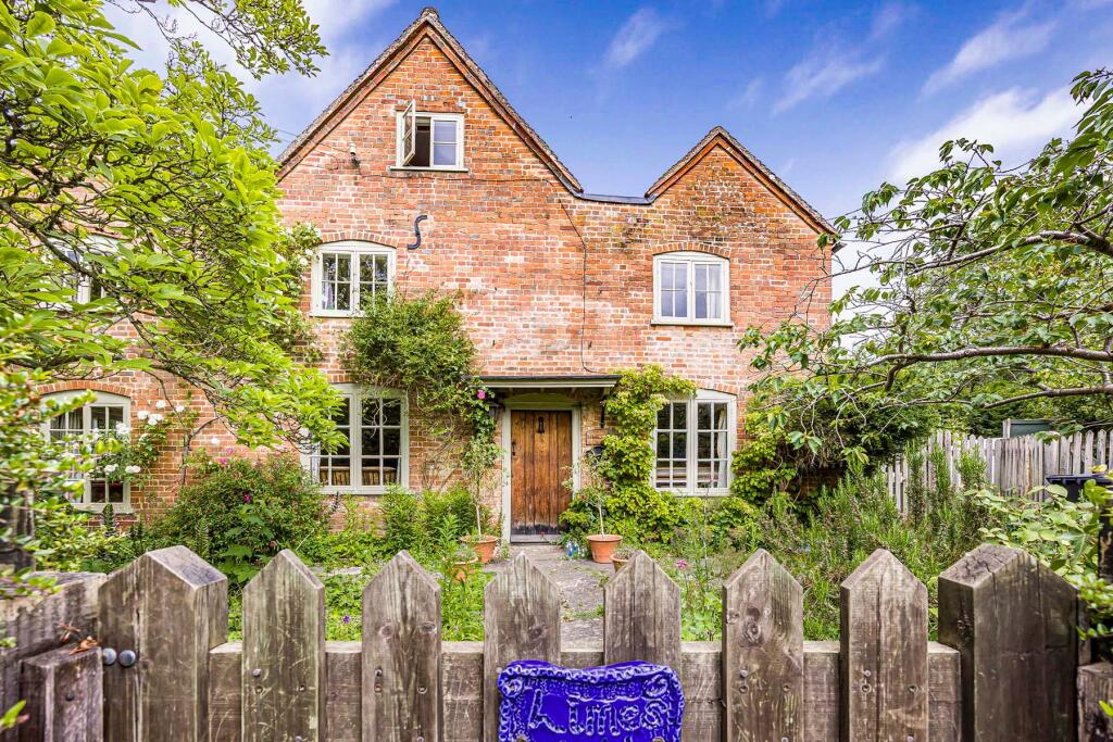 Limeswell , Streatley on Thames - View 6