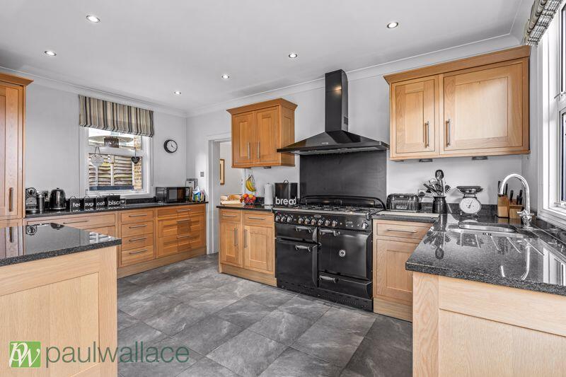 Balcownie Cottage, Hoddesdon photo 2