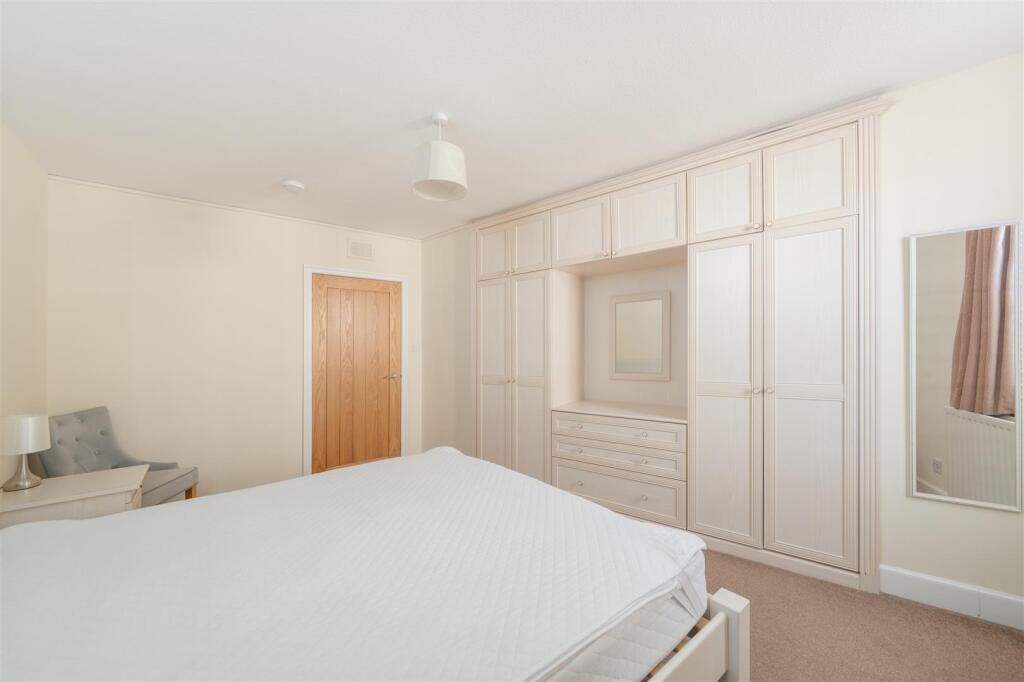 Apartment in Galashiels - More