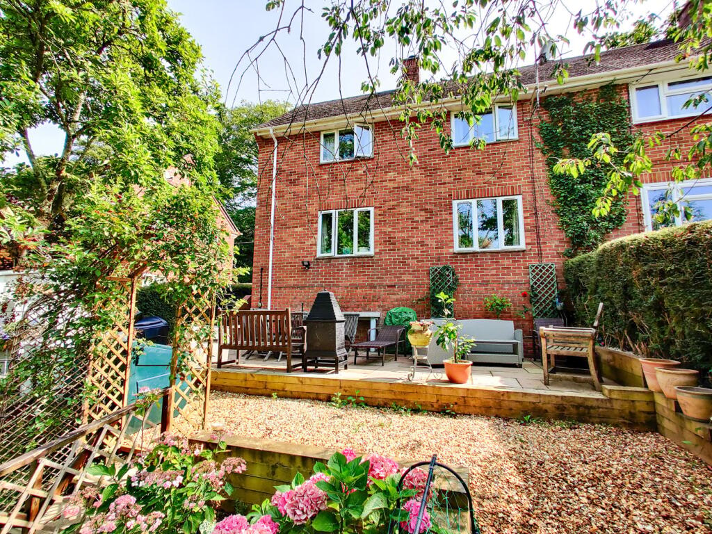 Main image of property: Canterton Lane, Brook, Lyndhurst, SO43