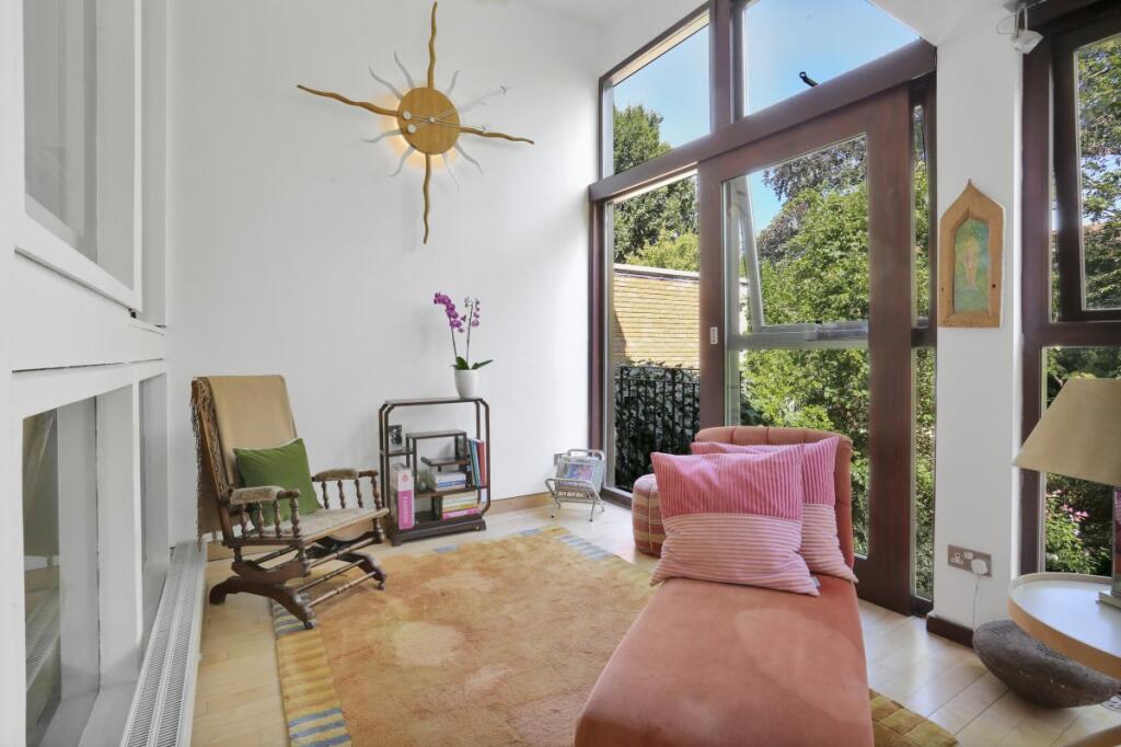 House in London - More