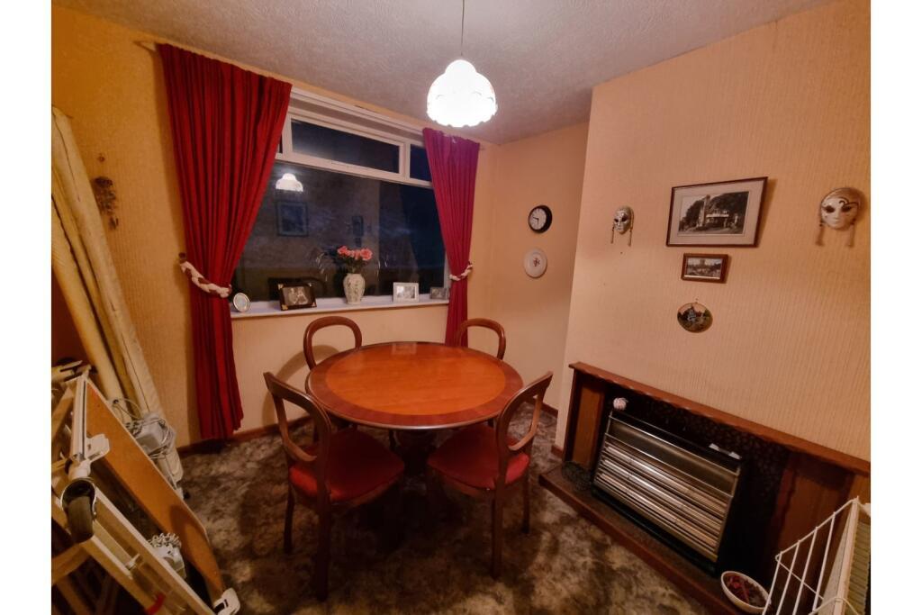 House in Stoke-on-Trent - View 4