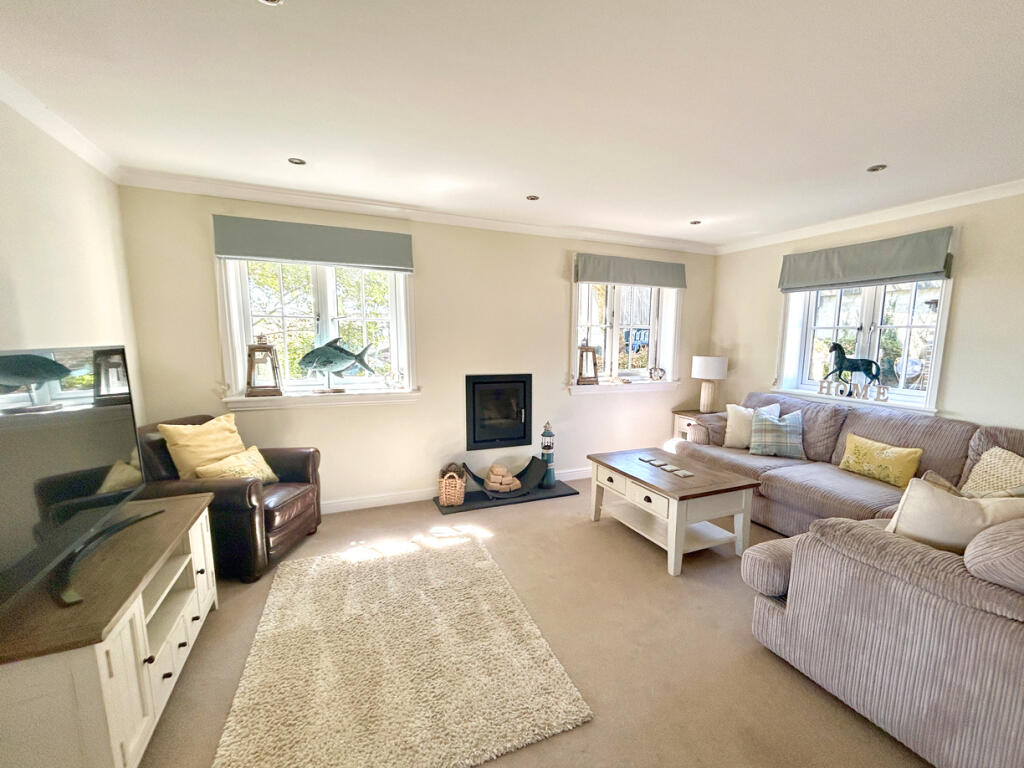 House in Helston, Cornwall - View 5