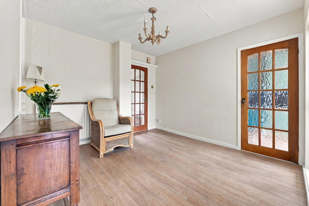 House in Nottingham, Burton Joyce - View 5