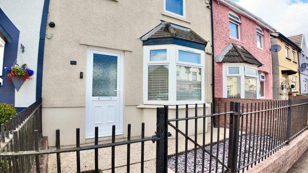 House in Gelligaer, Cefn Fforest - View 4