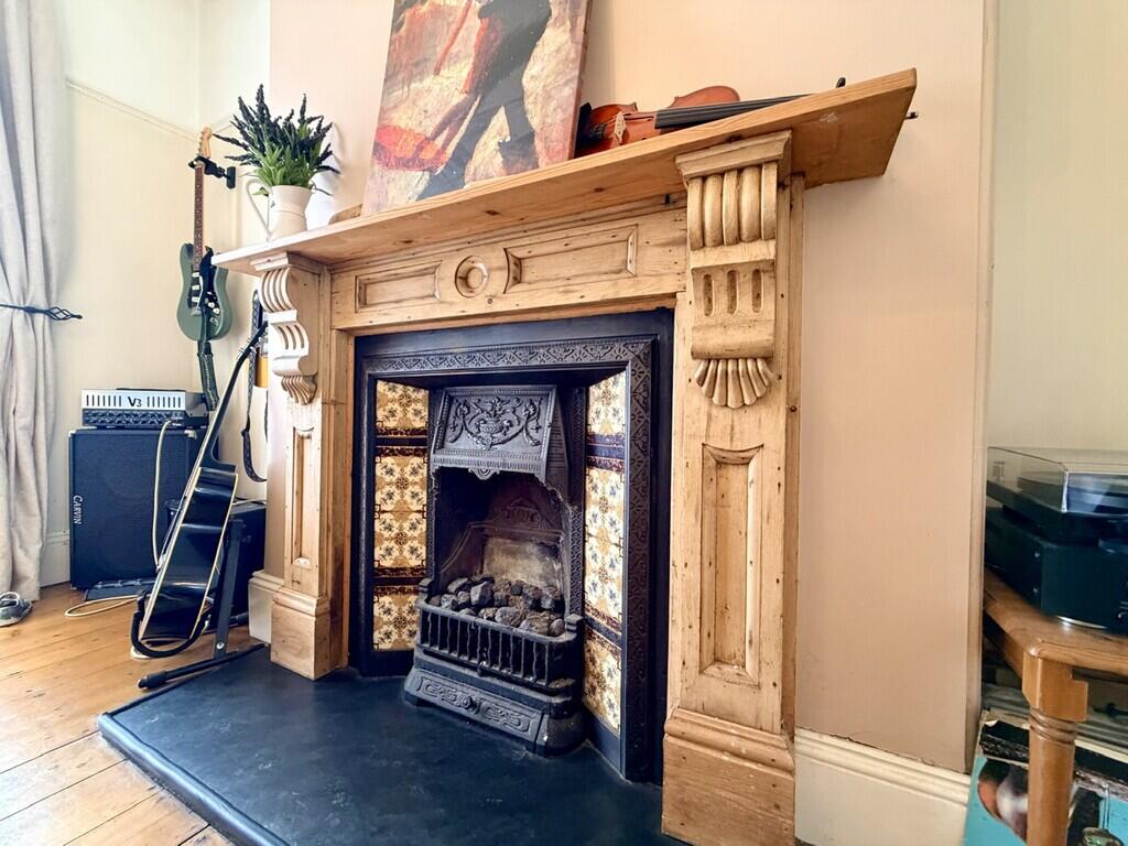 House in Plymouth - View 4