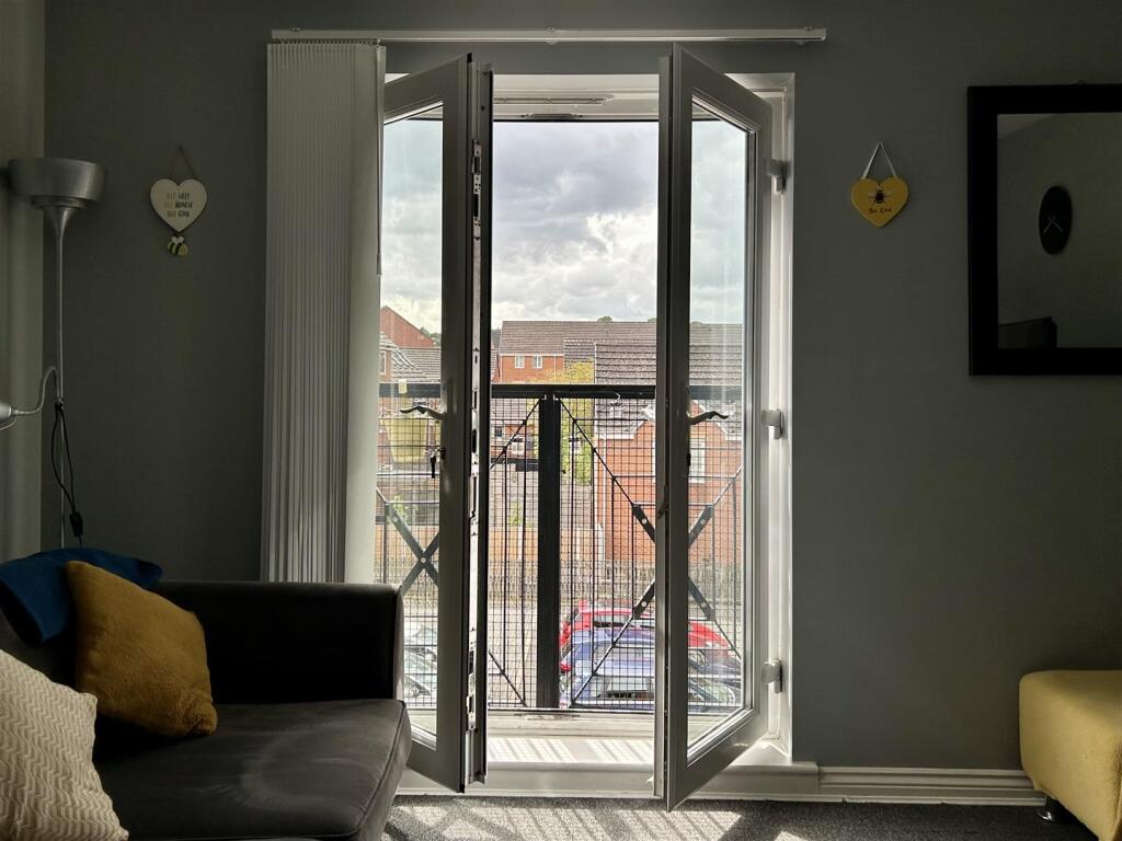 Century Way, Halesowen photo 5