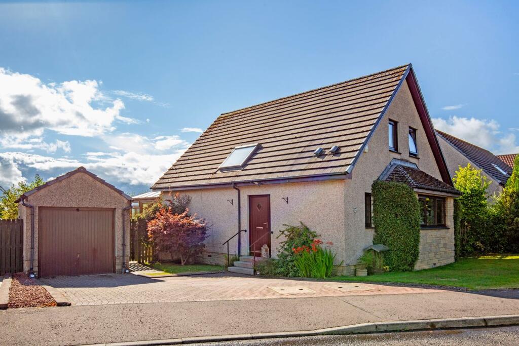 Main image of property: Whitecraigs, Kinnesswood, Kinross, KY13