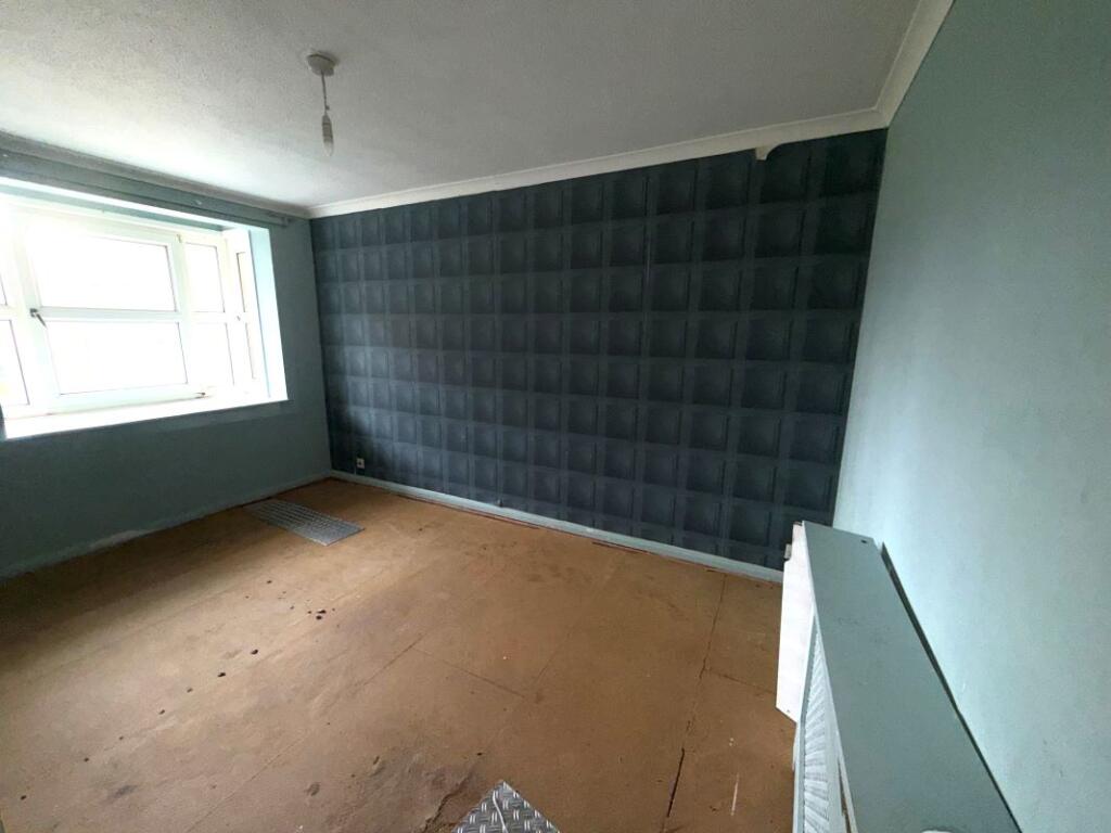 House in Eastbourne, Seaside, Roselands - View 3
