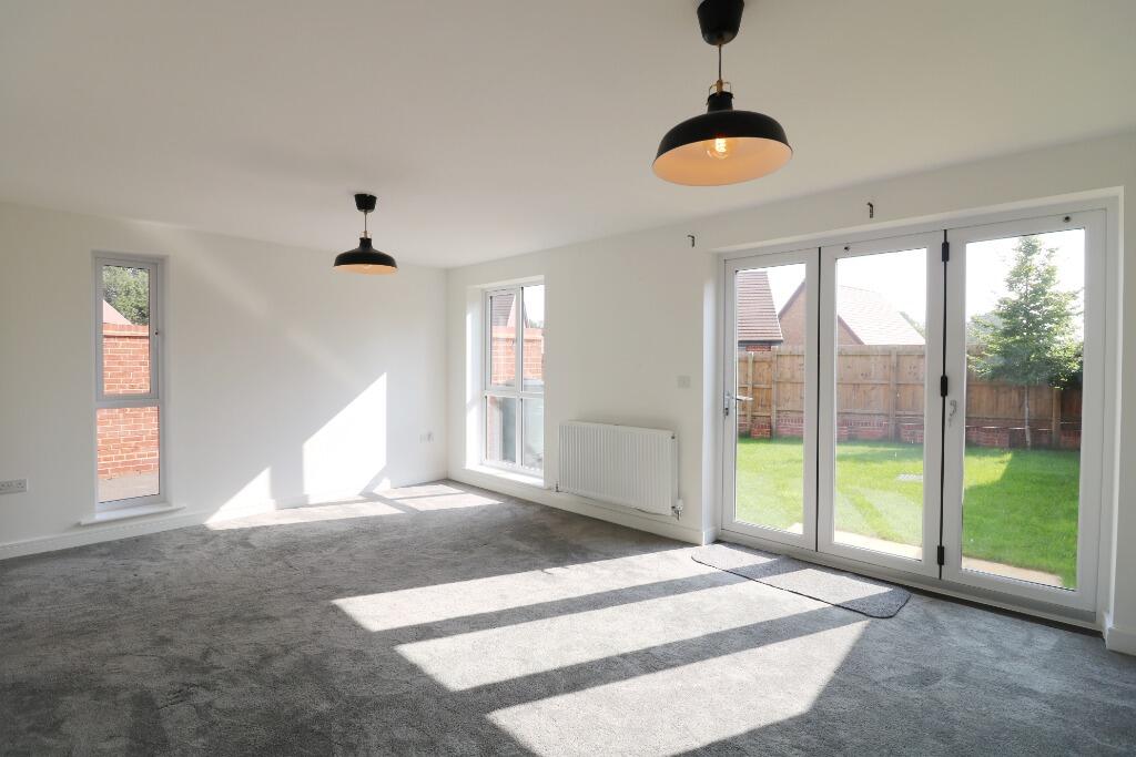 House in Tonbridge - More