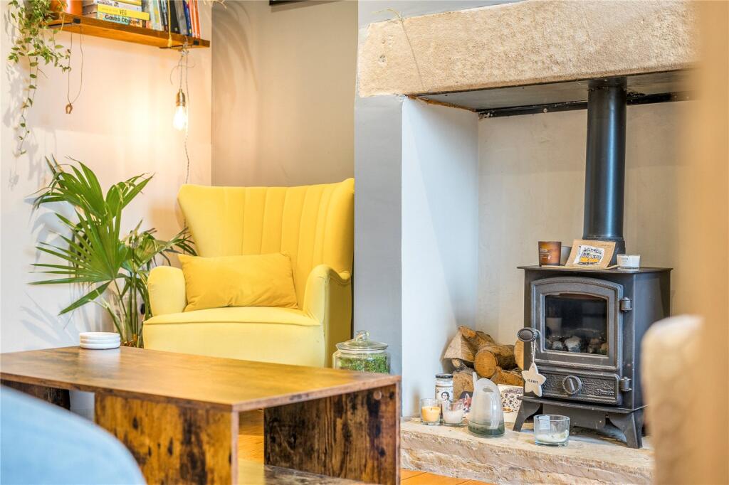 House in Huddersfield, Slaithwaite - View 5