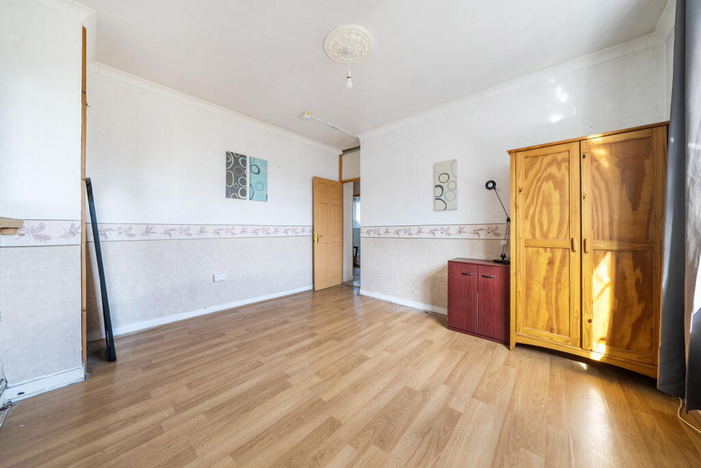 Apartment in London - View 3