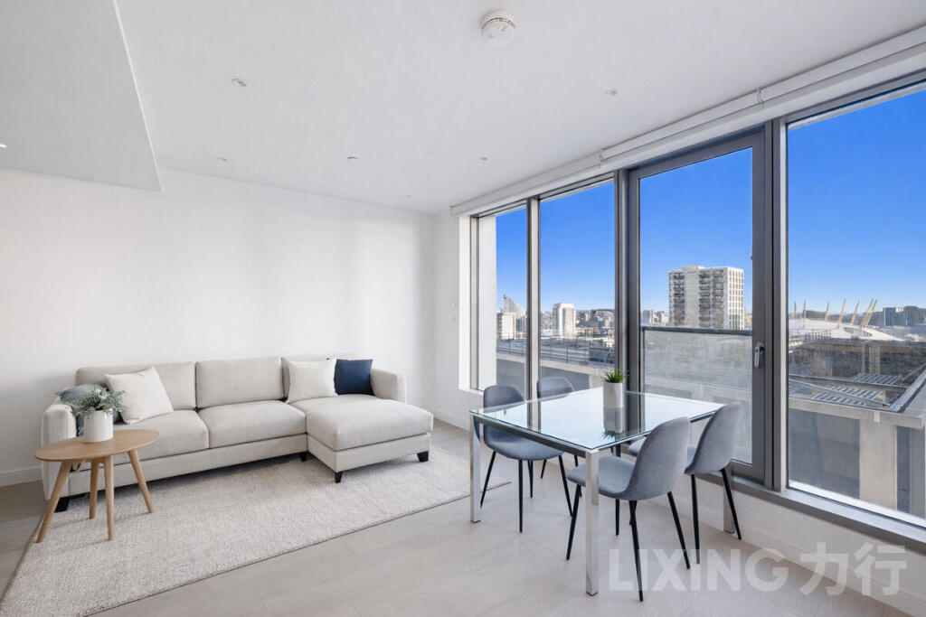 Main image of property: Ten Park Drive, Canary Wharf, E14