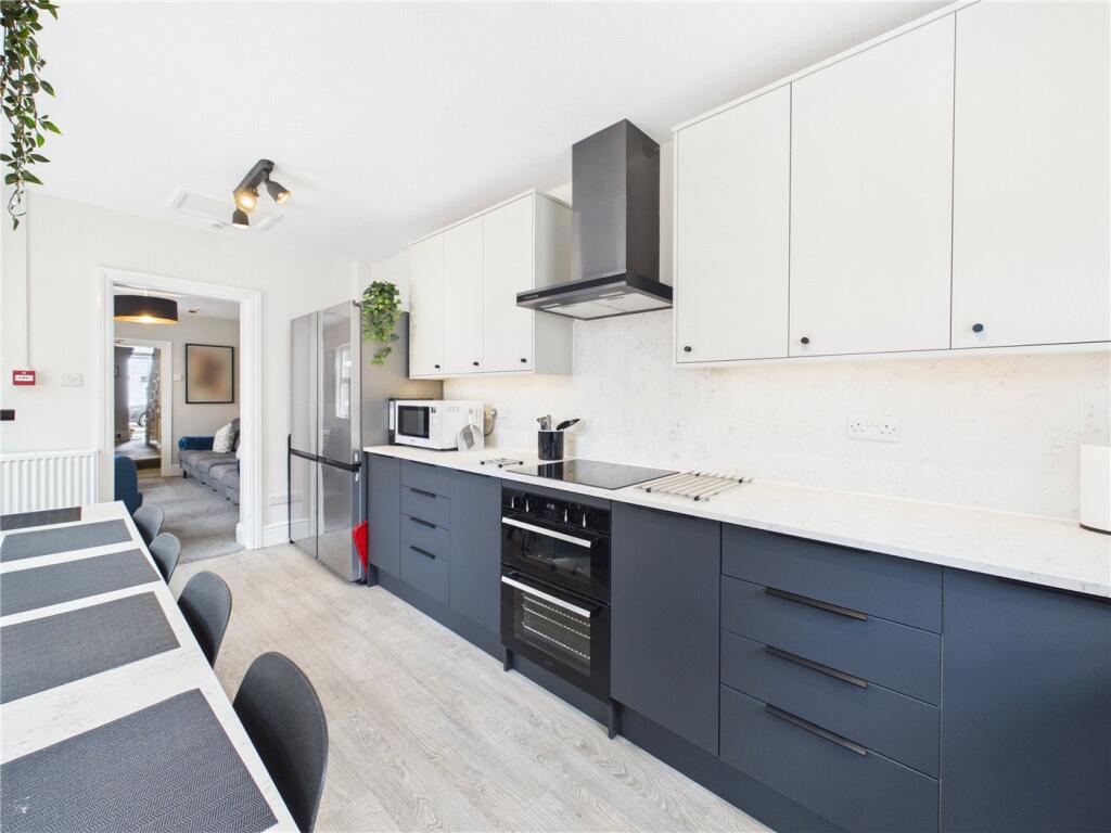 House in Exeter - View 3
