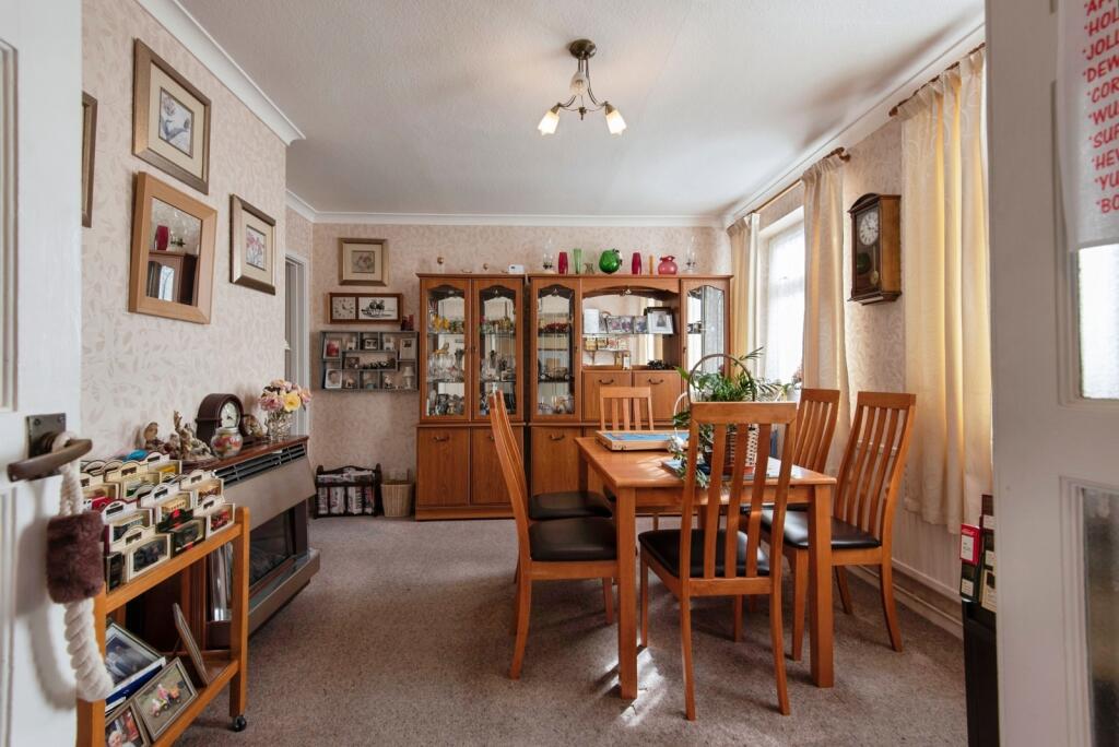 House in North Hertfordshire, Hertfordshire - View 5