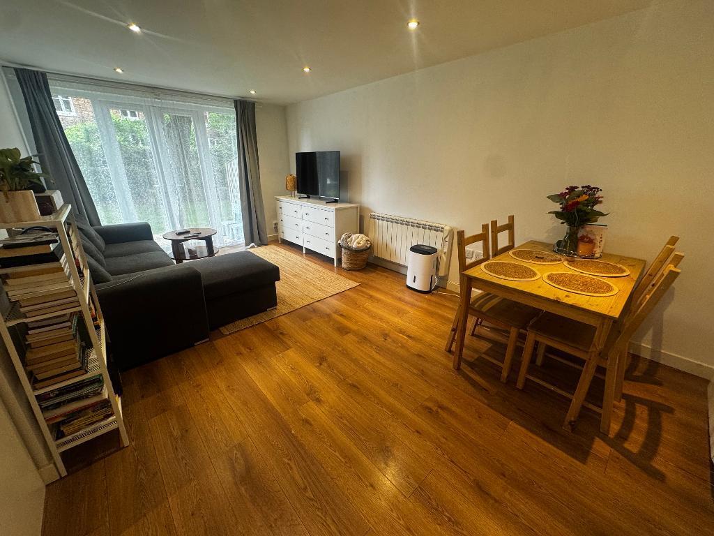Main image of property: Melmar Court, 36 Heaton Road, Manchester, M20 4PU