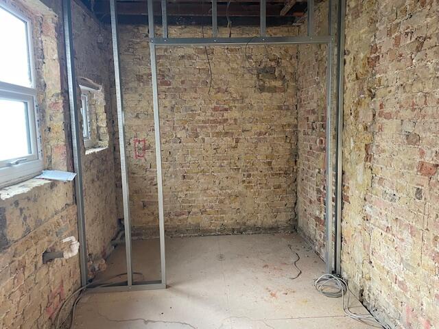 House in London - View 4