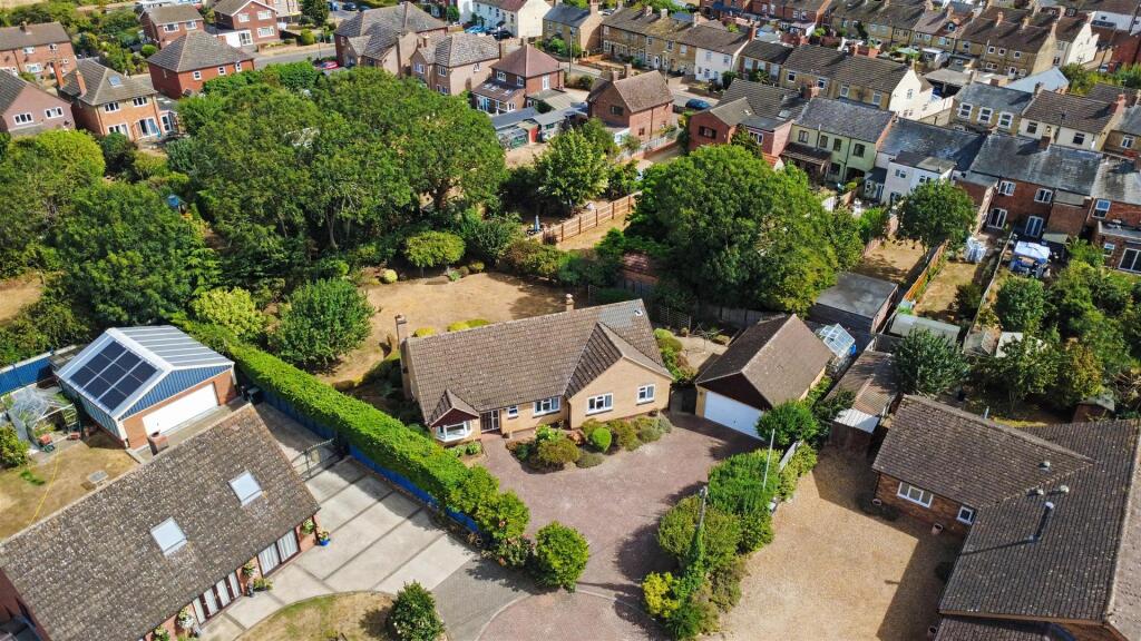 Main image of property: NN14 Orchard Court, Woodford