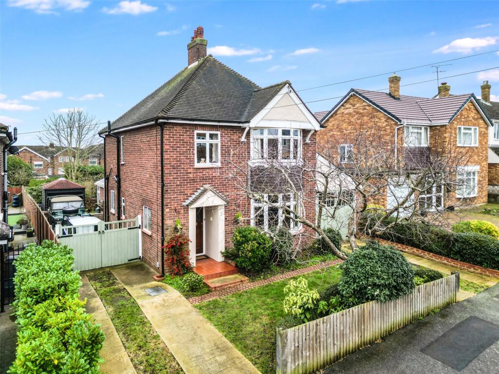 Main image of property: Gordon Road, Chelmsford, Essex, CM2