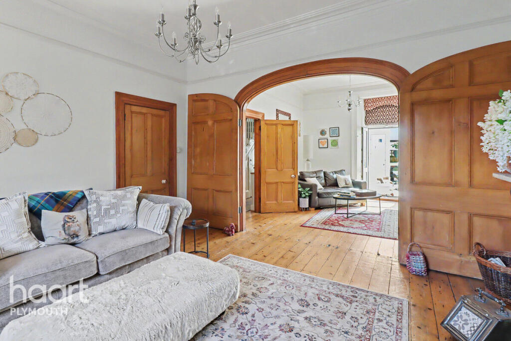 House in Plymouth, Lipson - View 5