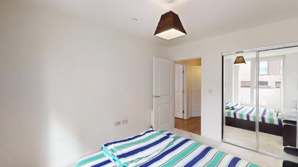Apartment in London, Royal Borough of Greenwich - View 3