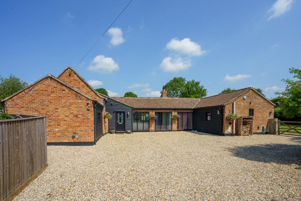4-bed house on Ovington, £675,000
