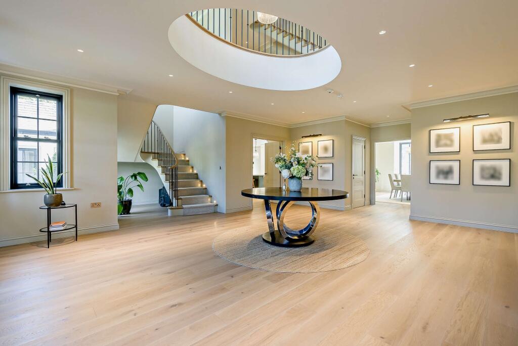 House in Higher Denham, Denham - View 2