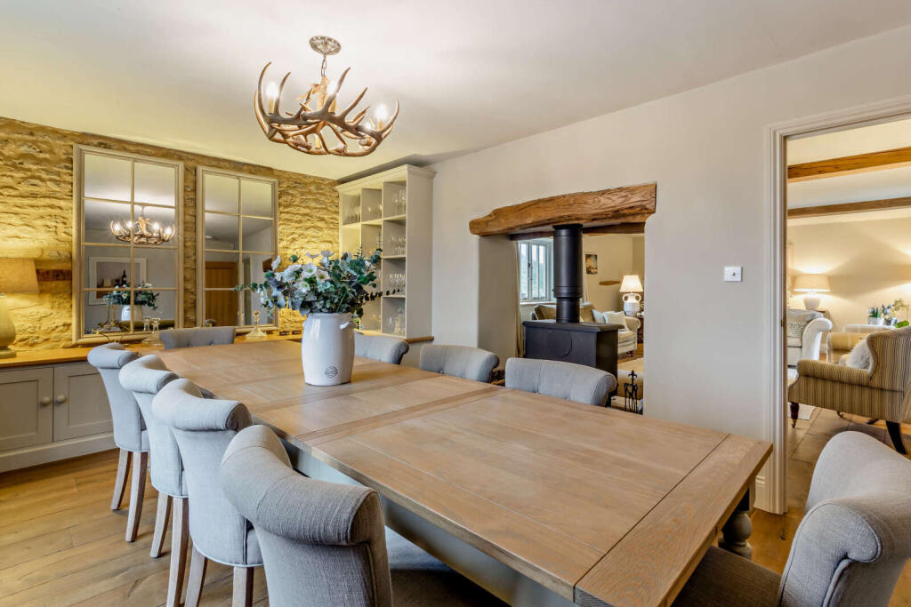 House in Peterborough, Fotheringhay - More