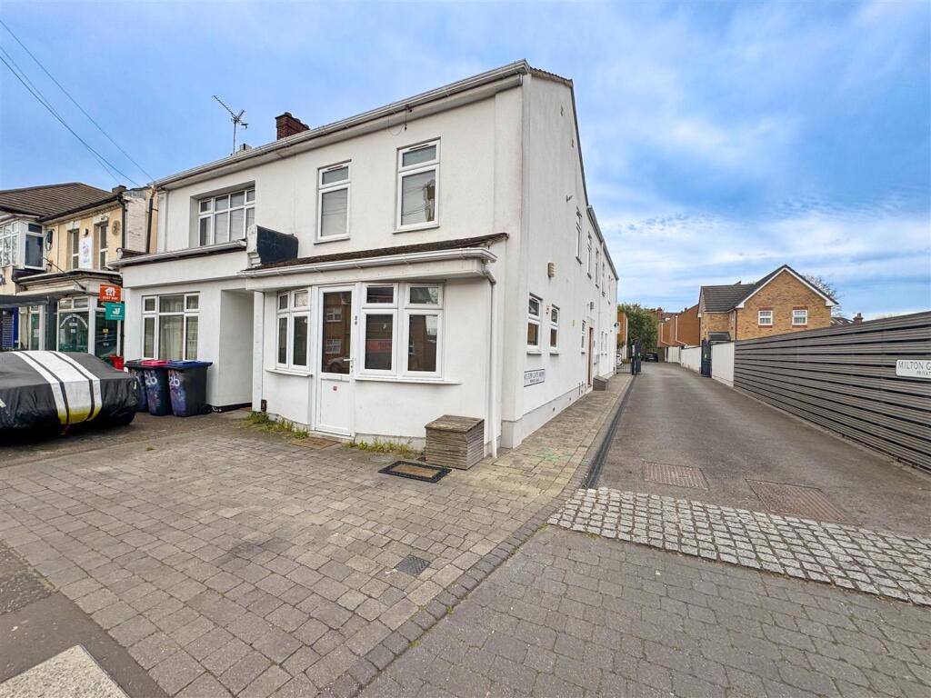 Main image of property: Milton Road, Westcliff-on-Sea