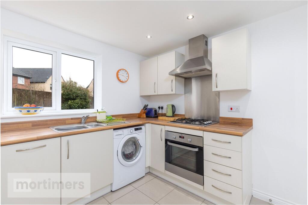 House in Ribble Valley, Clitheroe - More