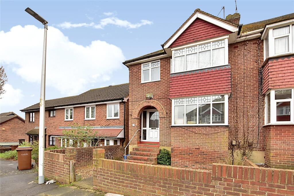 Main image of property: Harvel Avenue, Rochester, Kent, ME2