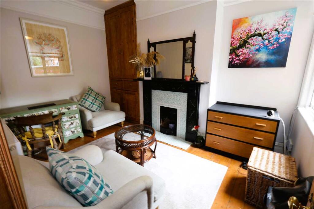 House in Milton Keynes - View 3