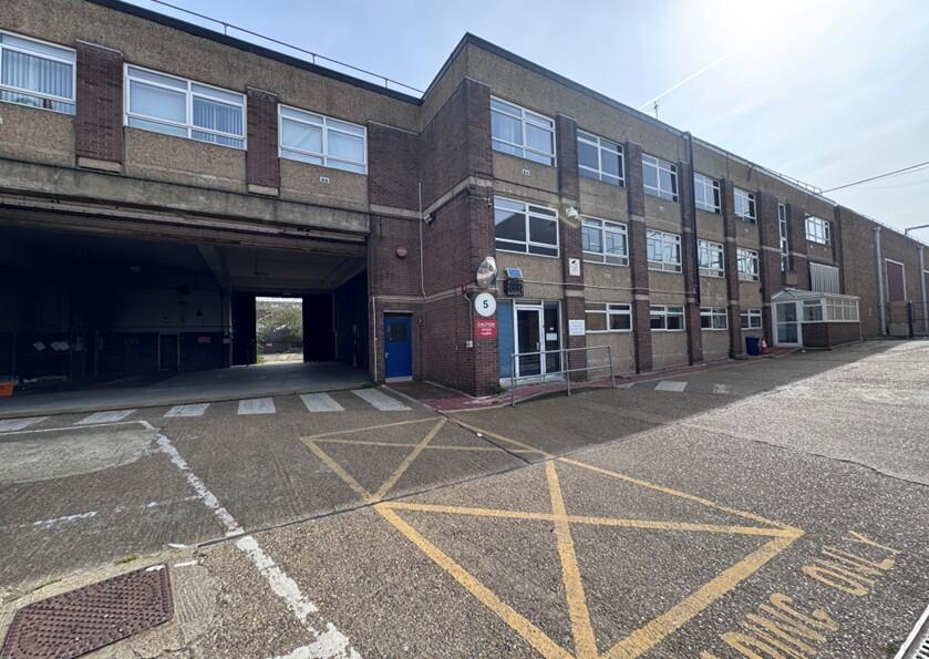 Main image of property: Broadway, Bexleyheath, Kent, DA6