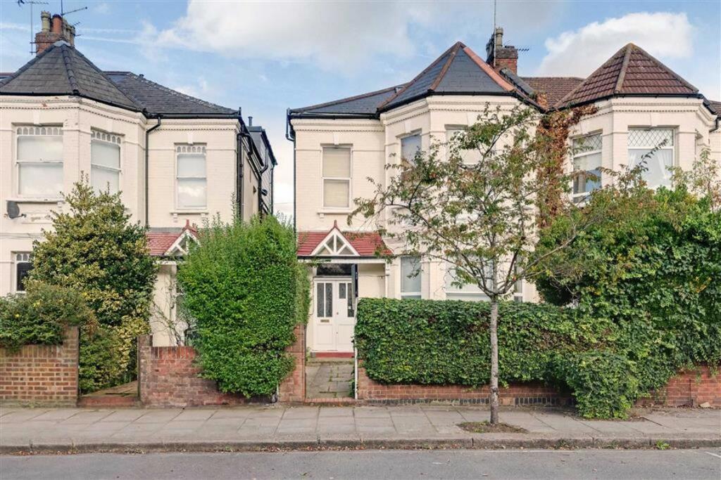 Main image of property: Fordwych Road, Cricklewood