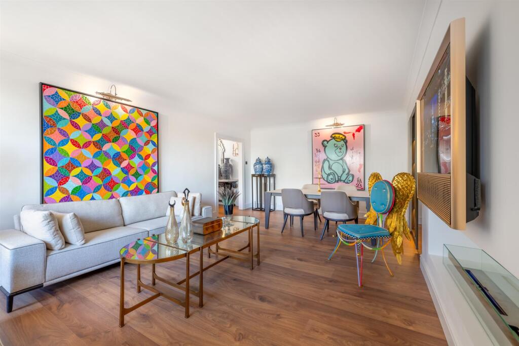Apartment in London