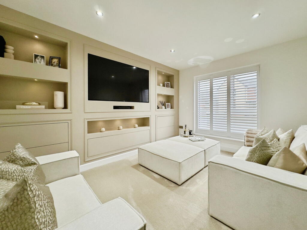 Doddington Drive, Cramlington, Northumberland, NE23 6DG photo 2