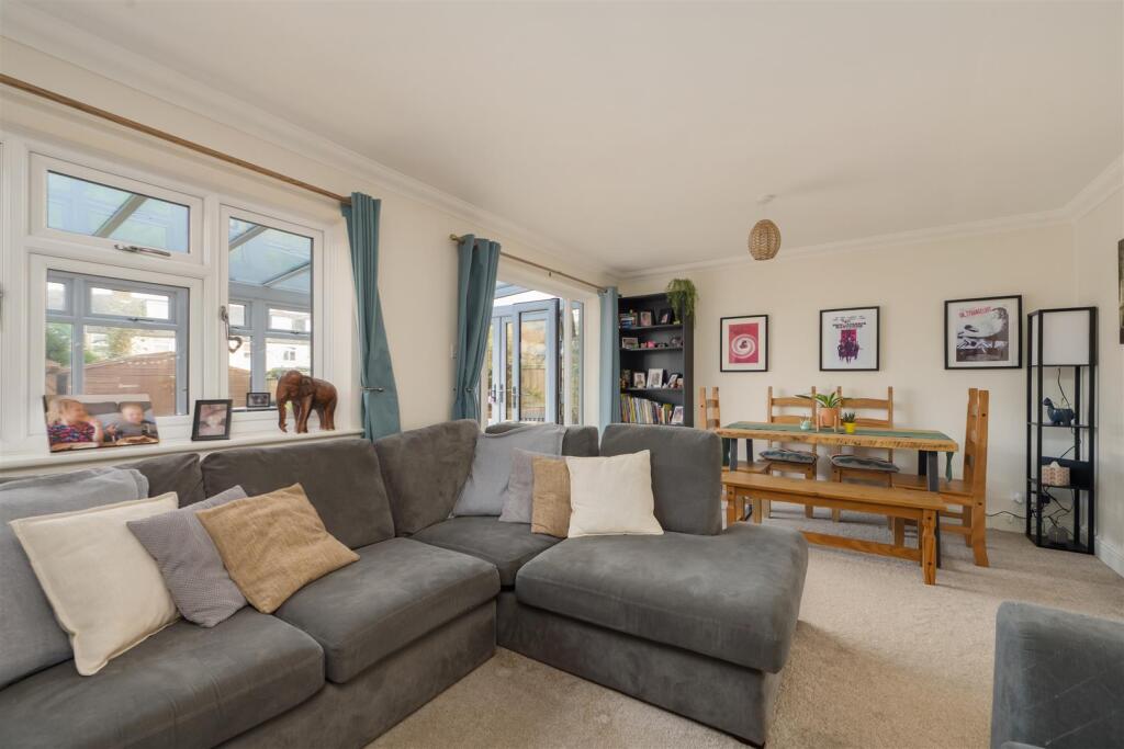 Peartree Road, Herne Bay photo 2