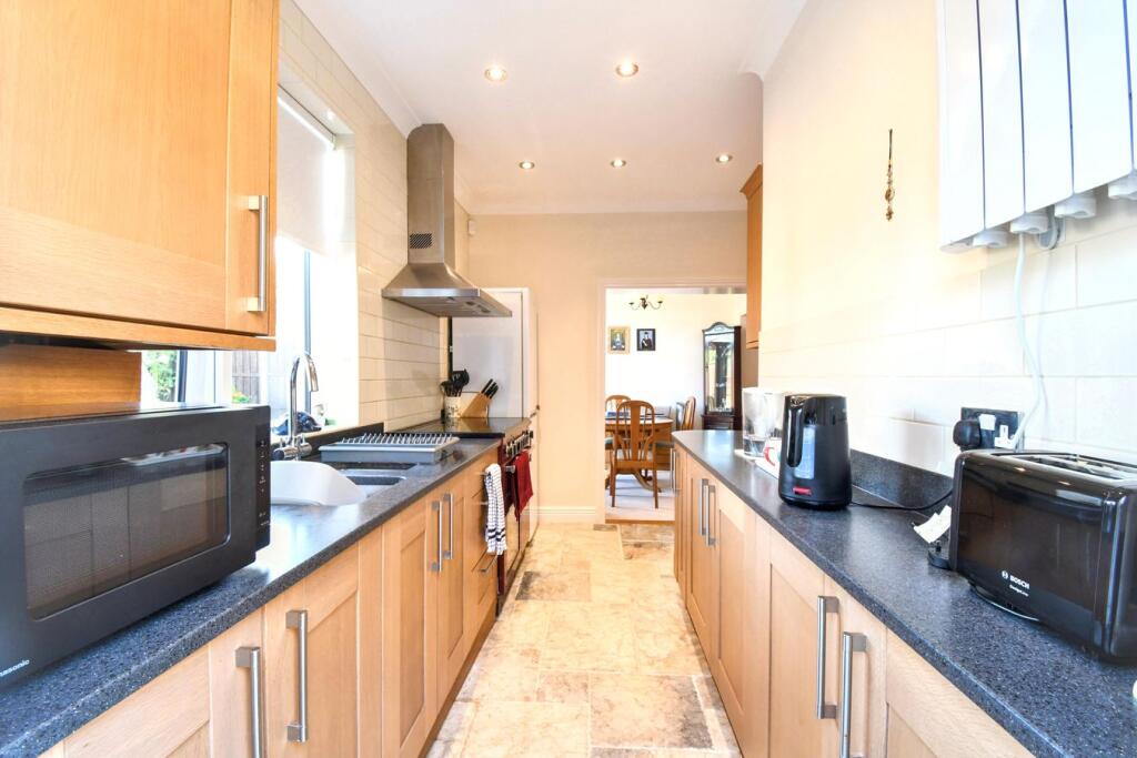 House in Kempston, Bedford - More