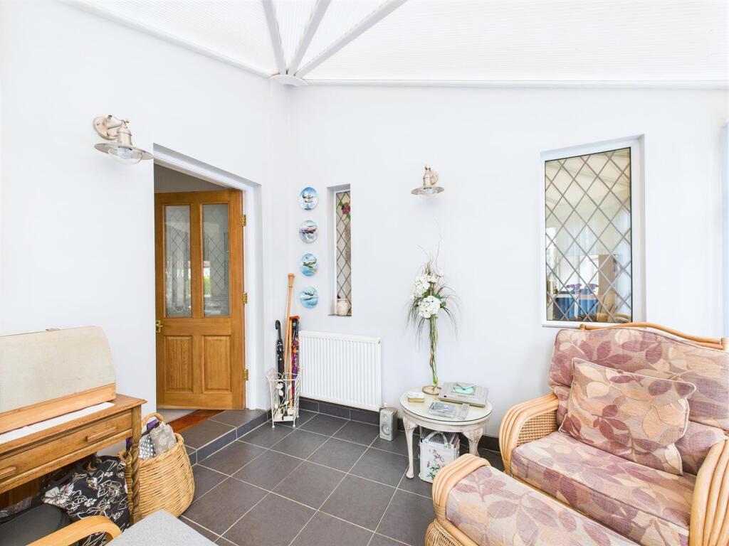 Brackenborough Road, Louth photo 4