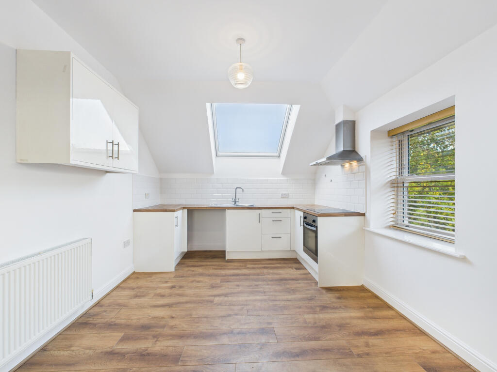 Chanterlands Avenue, Hull, Yorkshire, HU5 photo 4